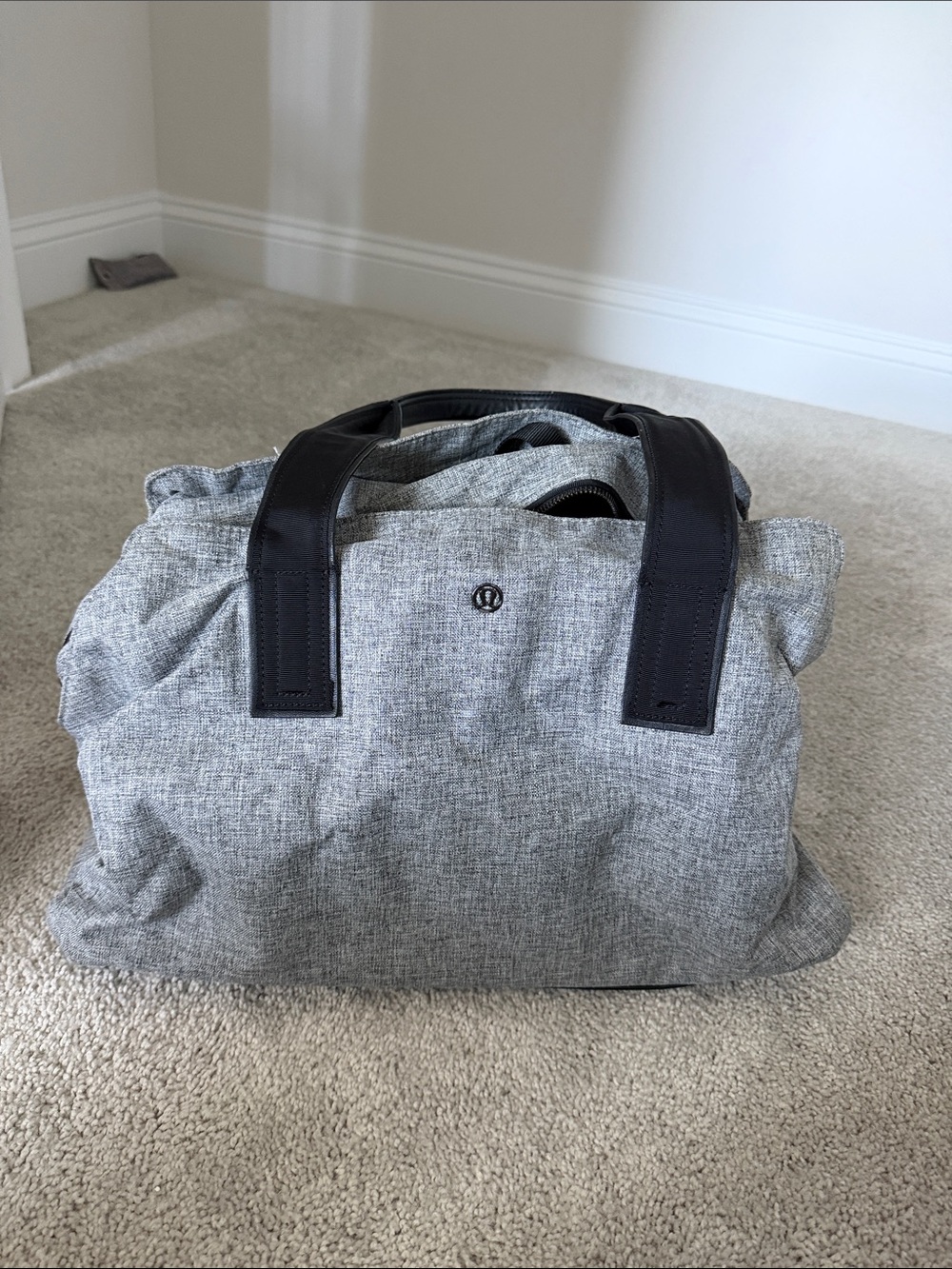 Lululemon tote duffel bag
